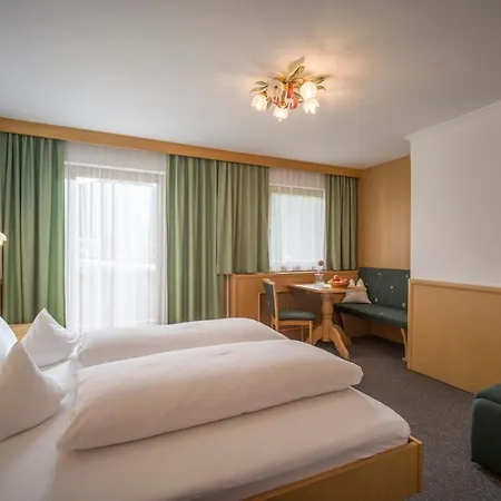 Garni Matthaeuserhof Aparthotel 3*