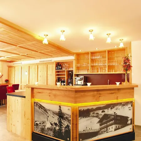 加尔尼马特豪斯霍夫公寓式酒店 3*
