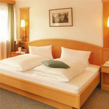 Garni Matthäuserhof Aparthotel 3*