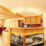 Garni Matthaeuserhof 3*